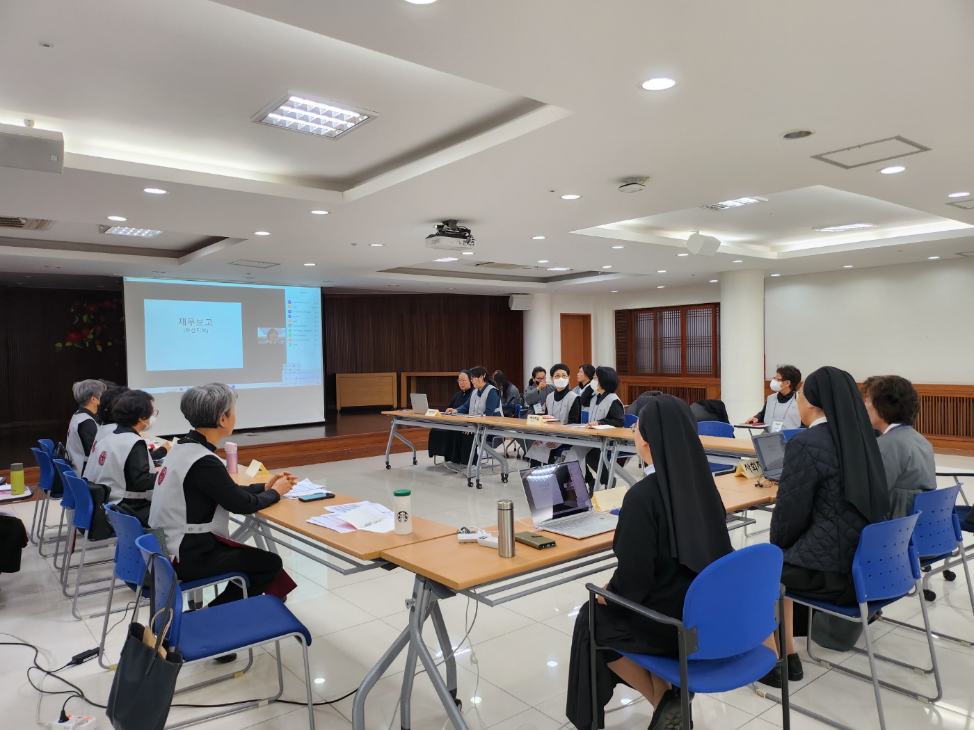 KakaoTalk_20230325_211121584_01.jpg