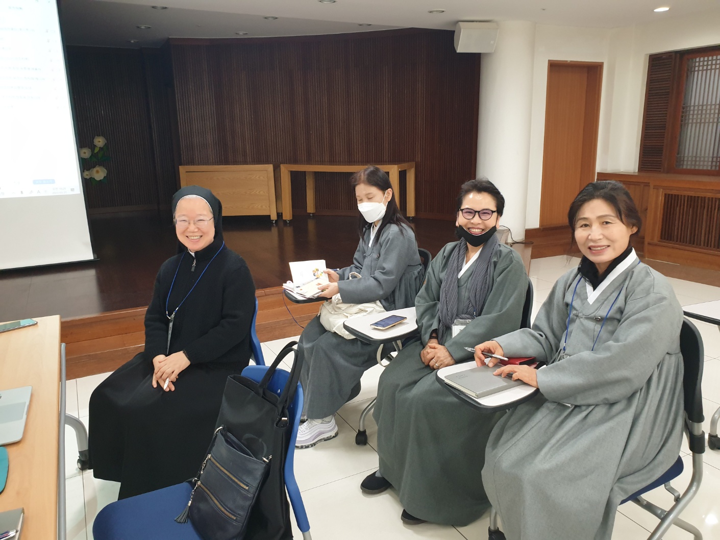 KakaoTalk_20230607_044512811_23.jpg