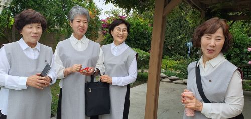 한국에서오신총평의원1',.jpg