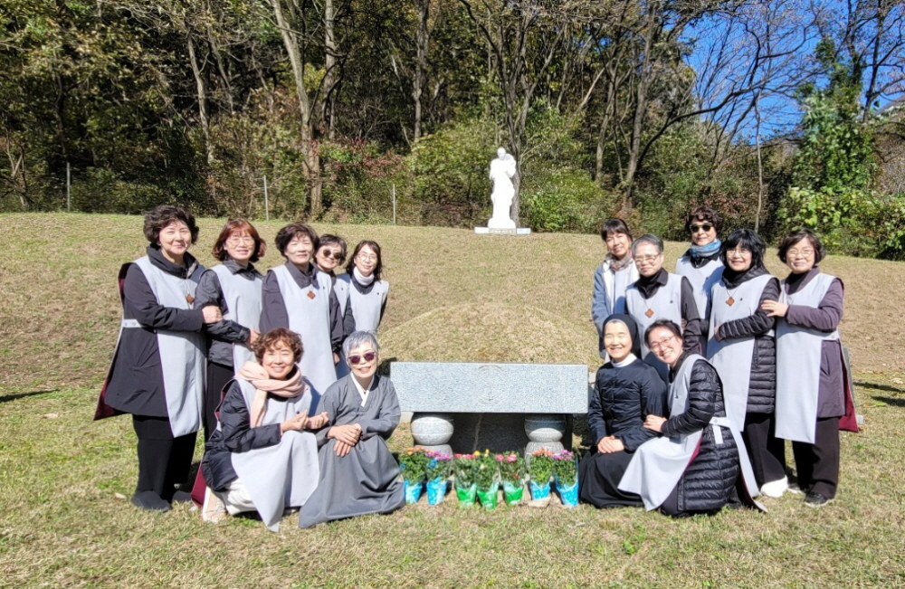 묘소순례 서울.jpg