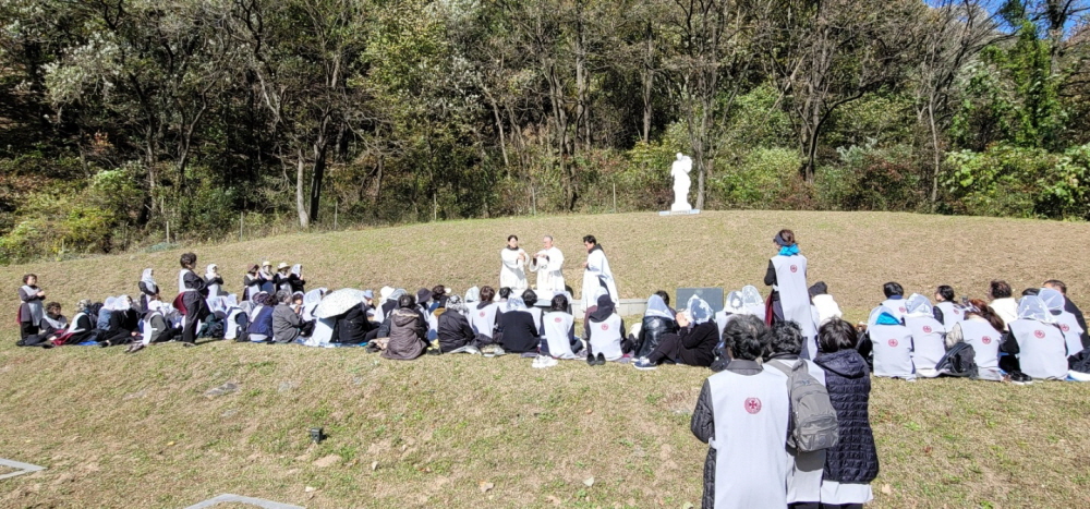 묘소순례 미사2.jpg