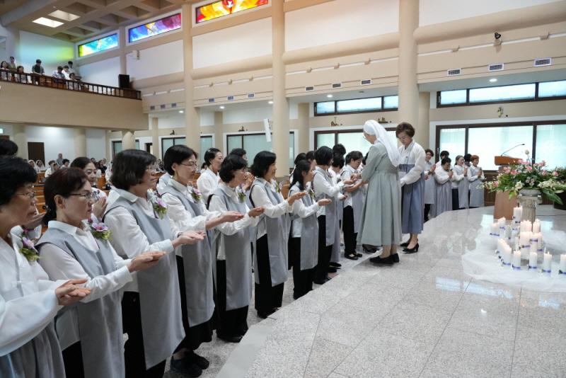 20260920_재속복자회 합동 서약식 (79).jpg